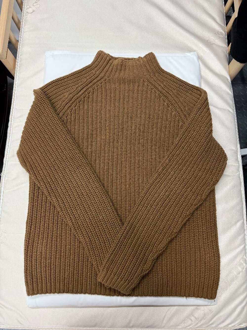 UpWest Tobacco Camel Ribbed Mock Neck Sweater Sz M